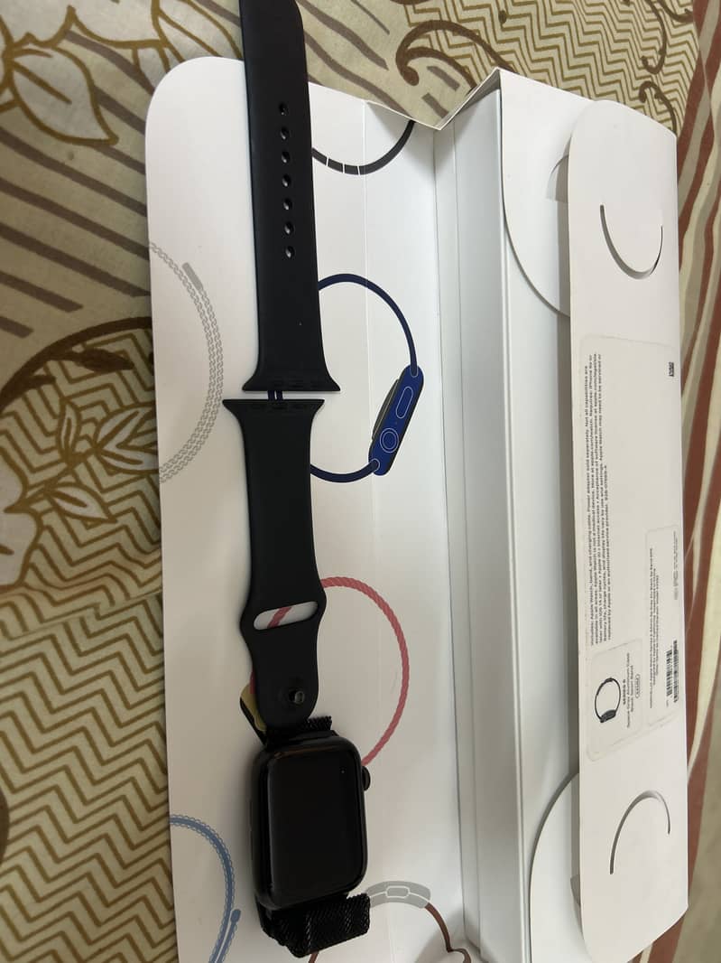 Apple Watch Series 6 44mm 2