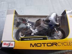 Maisto 1.12 Diecast Bikes