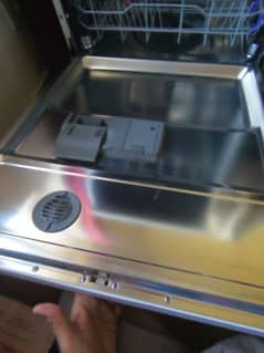 LG Dishwasher just like new