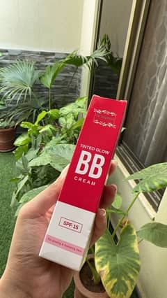 FW organics bb cream