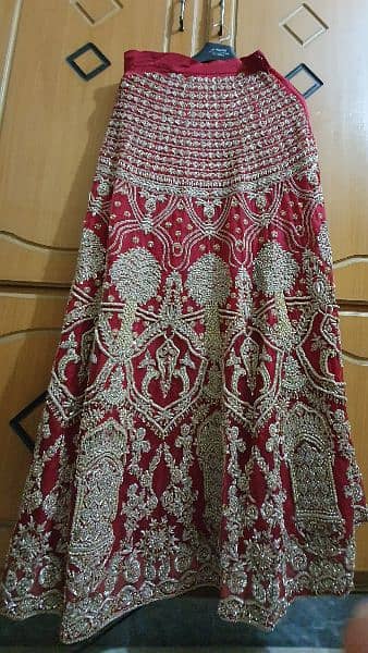 Beautiful heavy Bridal Lehenga 5