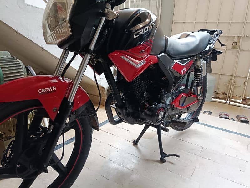 Crown FIT 150cc 0