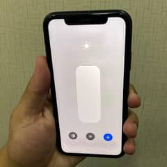 iphone XR 0