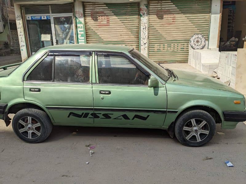 Nissan Sunny 1985 4