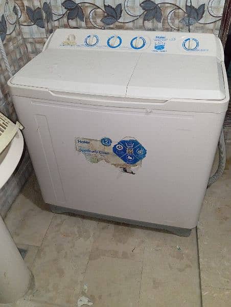 HAIER JUMBO WASHING MACHENE 2