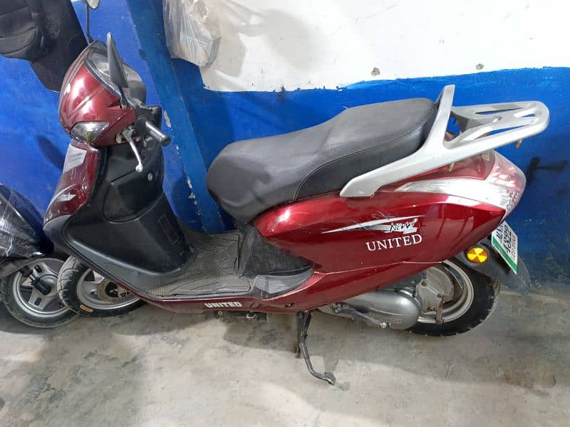 united scooty and 49cc scooty  # 03004142432# 14