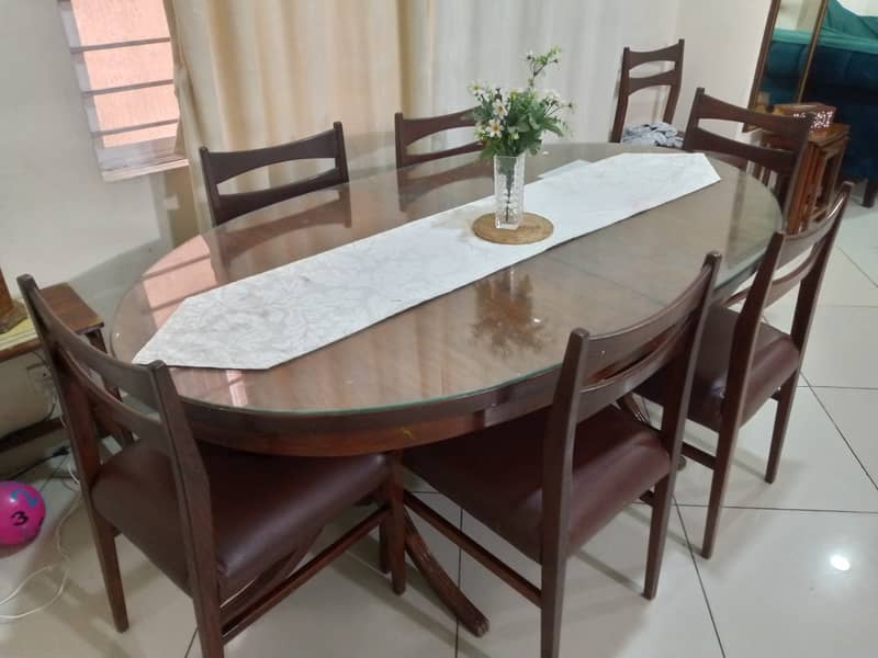 Dining table 4