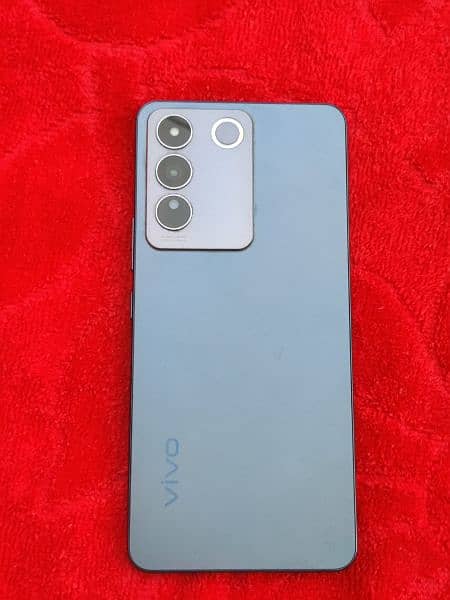 vivo v27e 8+8 and 256 2