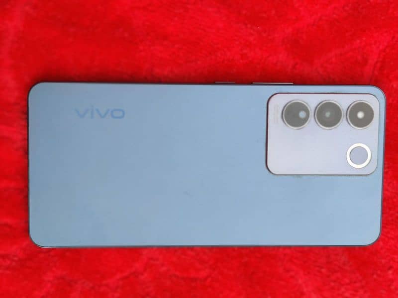 vivo v27e 8+8 and 256 7