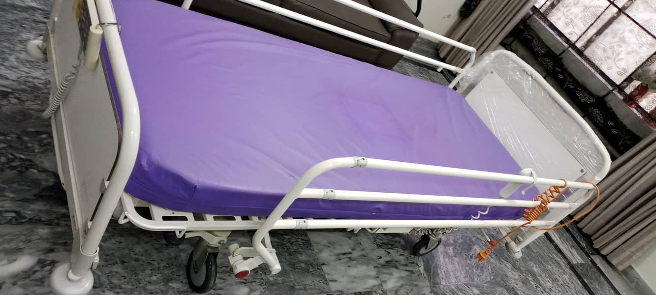 ICU Medical Bed 3