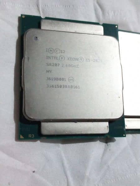 Intel Xeon E-5 2620 V3 Two Units 2