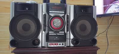 Sony Amplifier DVD and Cassette player with speakers