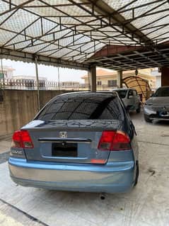 Honda Civic EXi 2005