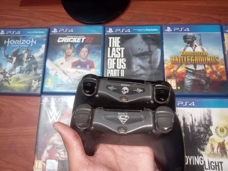 PS4 fat 500 gb non jail break (with games) 1