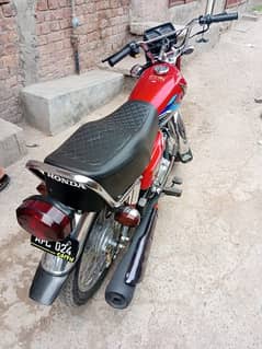 Honda 125 condition new