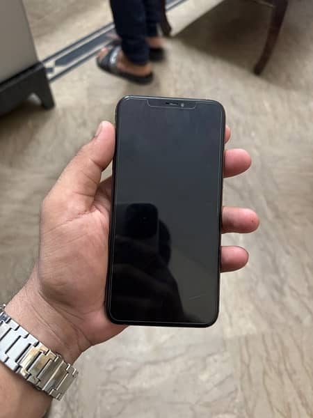 Iphone XS max non-pta factory unlock non active 4 months sim time ava 3