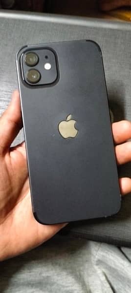 iPhone 12  (64Gb) 1