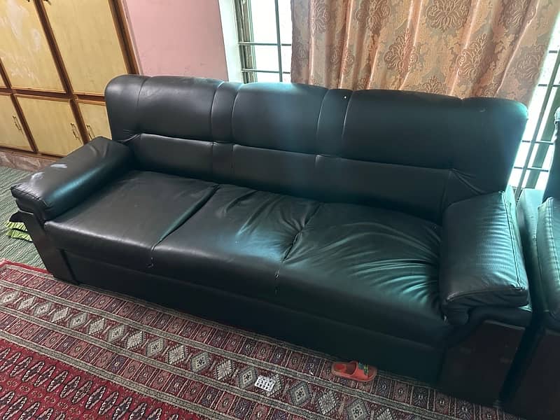 3 seater 2 sofas and 3 single sofas. 5