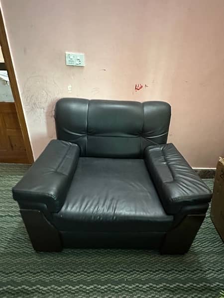 3 seater 2 sofas and 3 single sofas. 10