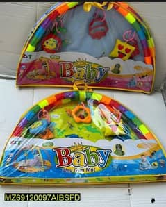 Baby play mat and hanging toys