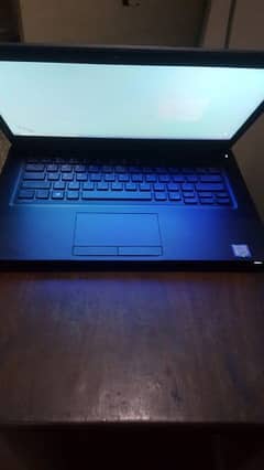 DELL LATITUDE 5480 8 gb ram 256 ssd