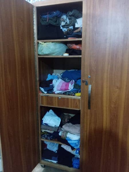 3 door wardrobe for sale 1