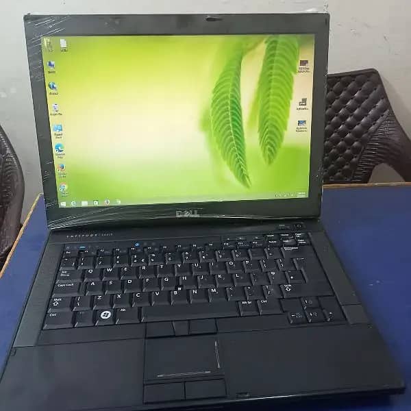 Dell Latitude Laptop 0