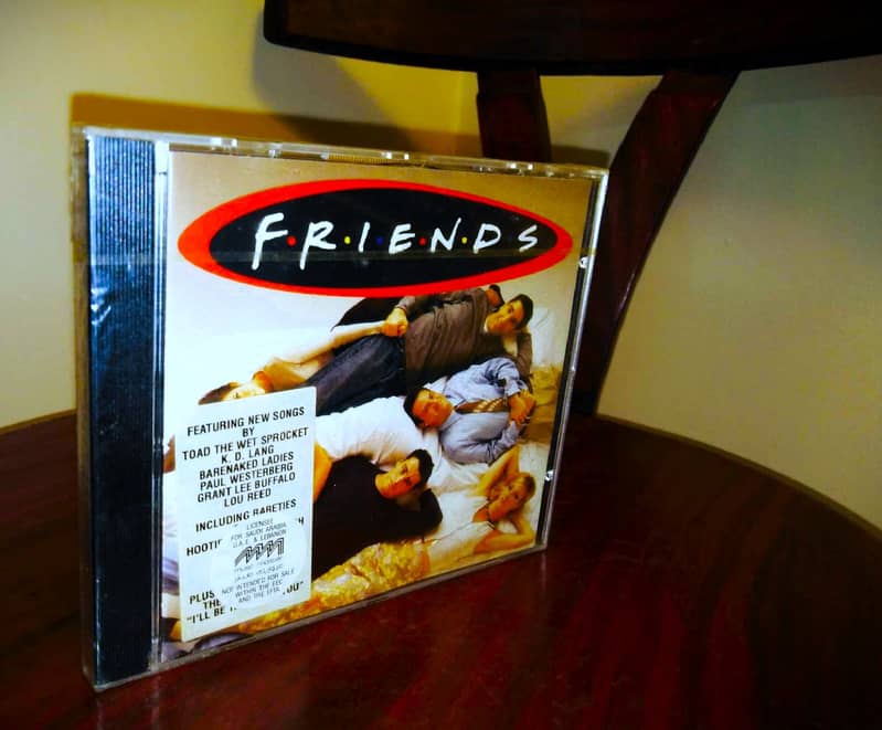 1995  Friends CD/DVD Player 1