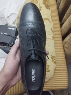 ndure leather shoes size 42