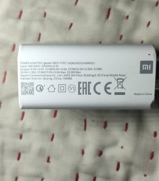 Mi 33 Watt charger 2