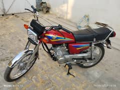 Honda 125 2005 model restored with new engine with genuine parts