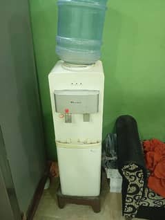 dispenser