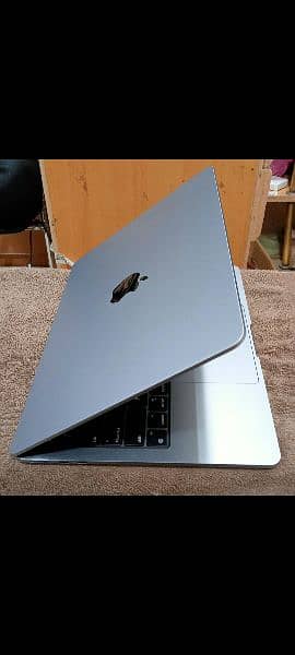 MacBook Air M2 2022 16GB 512GB 13.6" Display CTO Model A2681 14