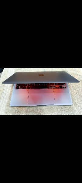 MacBook Pro M2 2022 MNEH3LL/A 8GB 256GB 13" Display 9