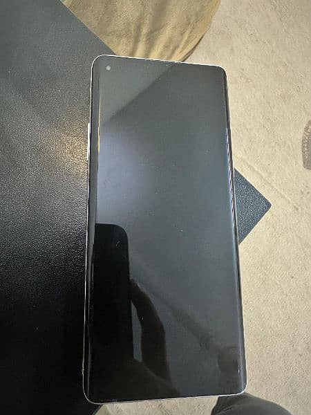 OnePlus 8 8/128 Dual PTA Lush condition 3