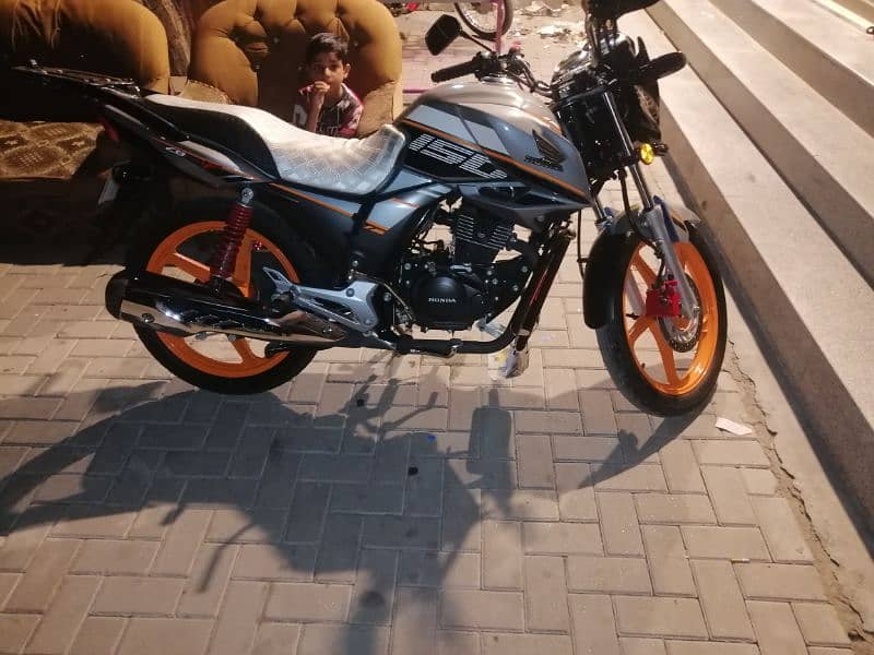 Honda 150cc | cb150f for sale | bike for urgent sale 7