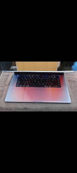 MacBook M1 Pro 2021 16GB 512GB 16 Inch MK183 10