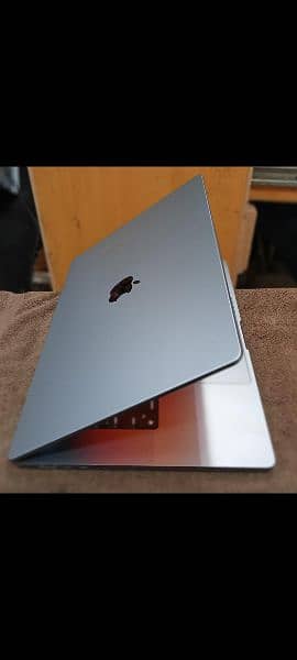 MacBook M1 Pro 2021 16GB 512GB 16 Inch MK183 13