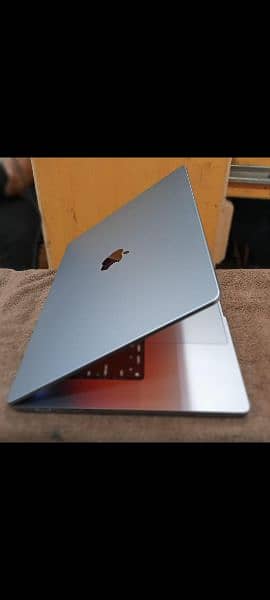 MacBook M1 Pro 2021 16GB 512GB 16 Inch MK183 15