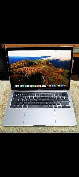 MacBook Pro 2020 Core i5 / i7 8GB/ 16GB/32GB 512GB / 1TB 13" Display 5