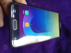 Samsung J7 3GB ram 32GB memory