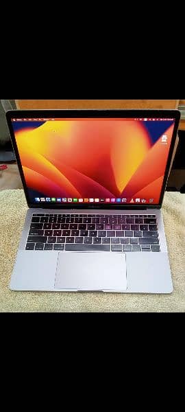 MacBook Pro 2016 2017 13" Touch Bar & Non Touch Bar 0