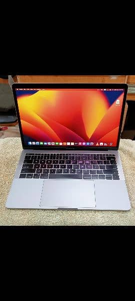 MacBook Pro 2016 2017 13" Touch Bar & Non Touch Bar 3