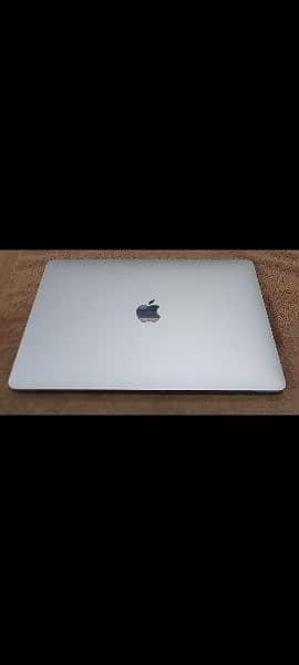 MacBook Pro 2016 2017 13" Touch Bar & Non Touch Bar 14