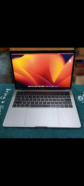 MacBook Pro 2016 2017 13" Touch Bar & Non Touch Bar 17