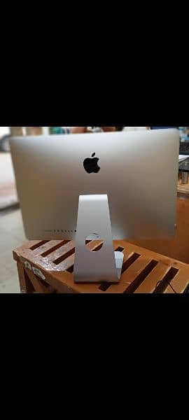 iMac 2017 & 2019 21.5" Retina 4K Display Core i5 2GB & 4GB Graphics 5