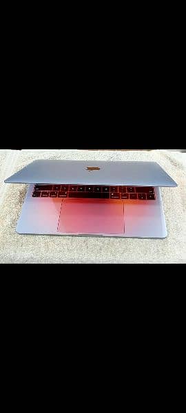 MacBook Pro 2019 Core i5/ i7 8GB/ 16GB 128GB/ 256GB/ 512GB 13" Display 6