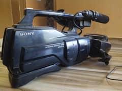 Sony video camera for sale only 42000