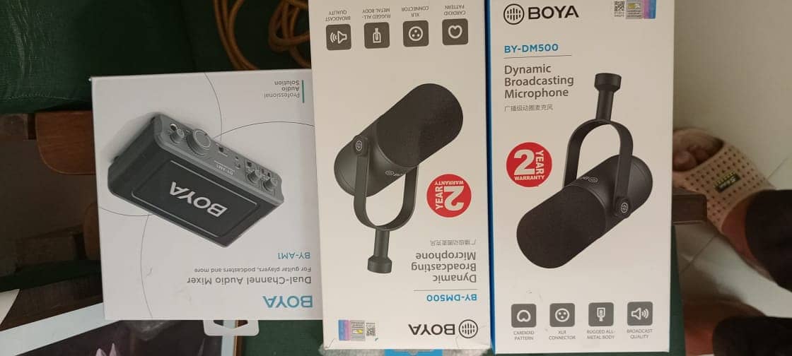 Boya Dynamic Microphones with Boya Daul channel Mixer 0