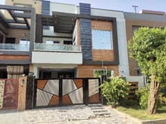 5 Marla Used House For Sale in AA Block Bahria Town Lahore